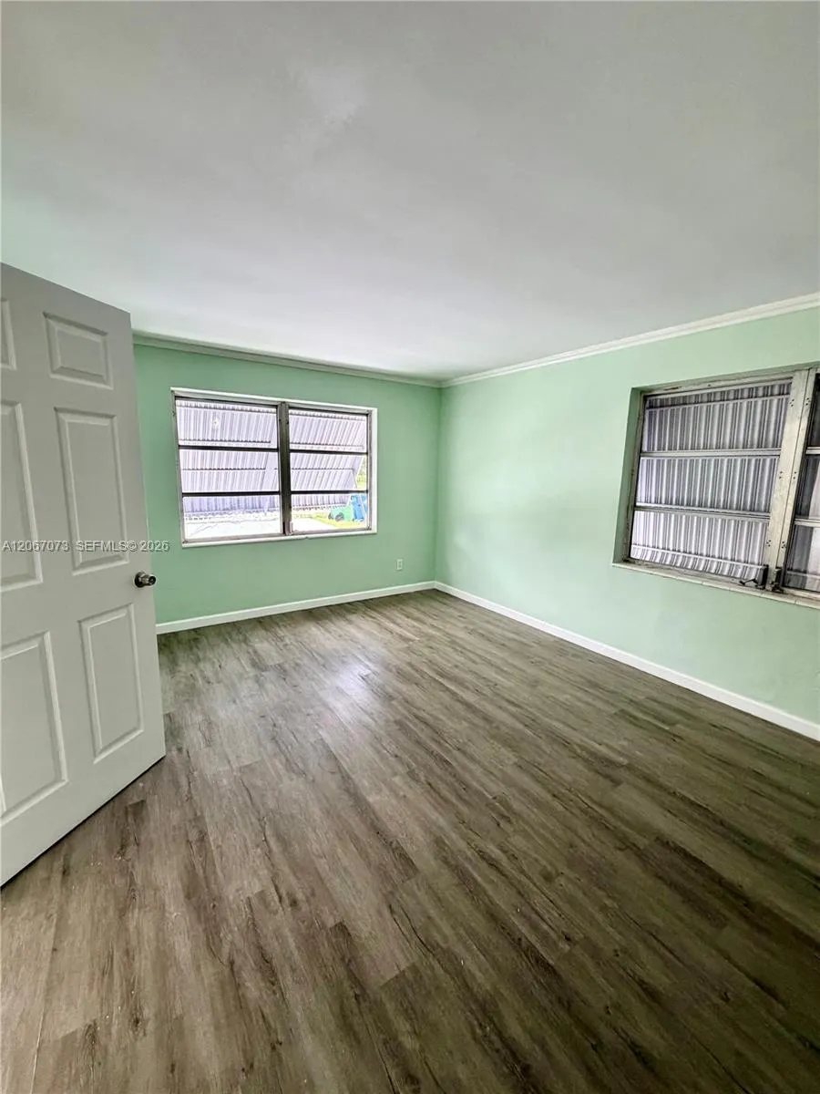12841 Green Ave Miami, FL 33167