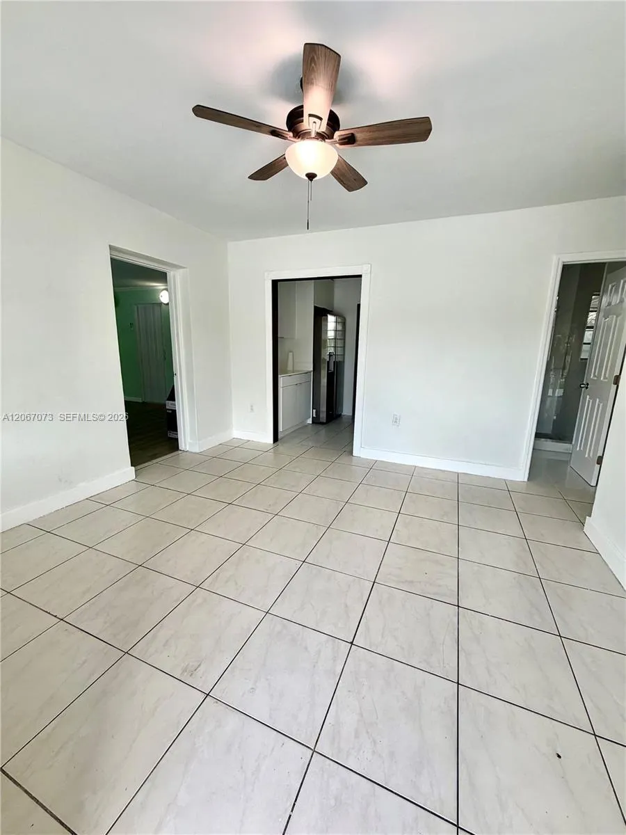 12841 Green Ave Miami, FL 33167