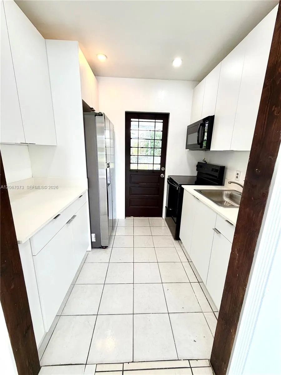 12841 Green Ave Miami, FL 33167