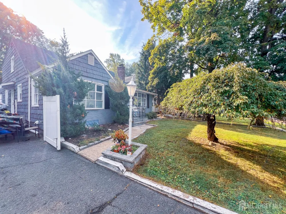 1295 Marion Avenue Plainfield, NJ 07060