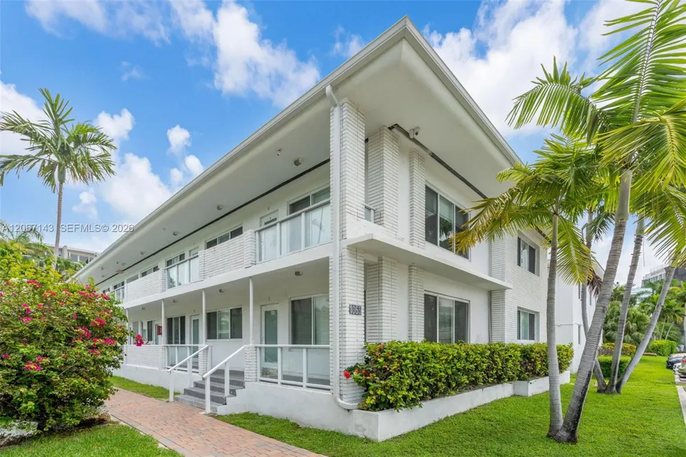 1065 98th St #1 Bay Harbor Islands, FL 33154