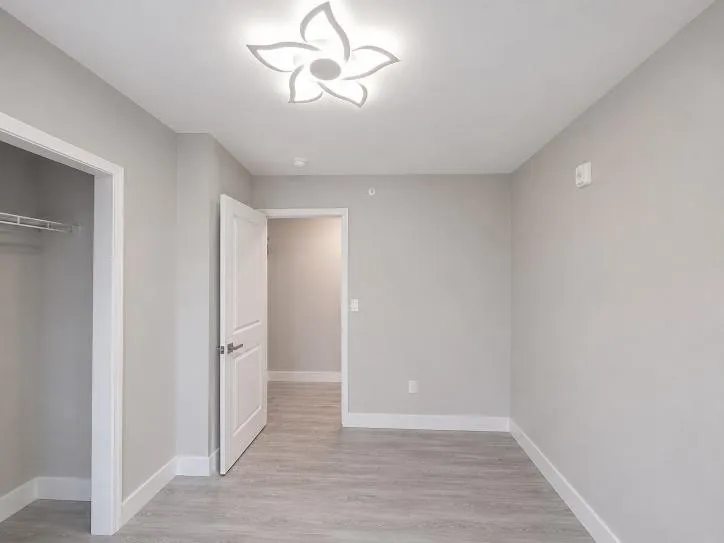 543 Peachers Mill Rd #110 Clarksville, TN 37042