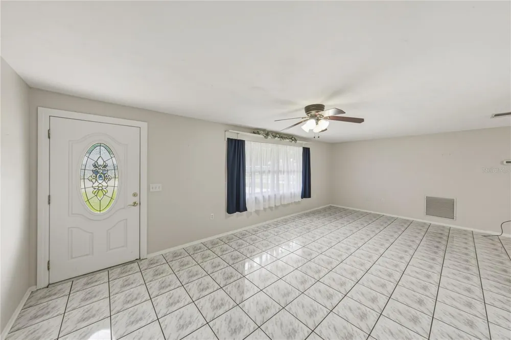 5745 13TH STREET Zephyrhills, FL 33542
