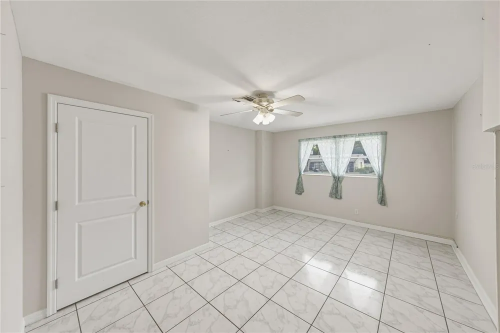 5745 13TH STREET Zephyrhills, FL 33542