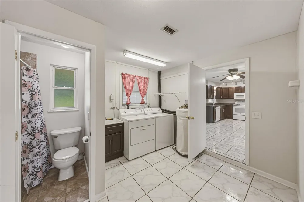 5745 13TH STREET Zephyrhills, FL 33542