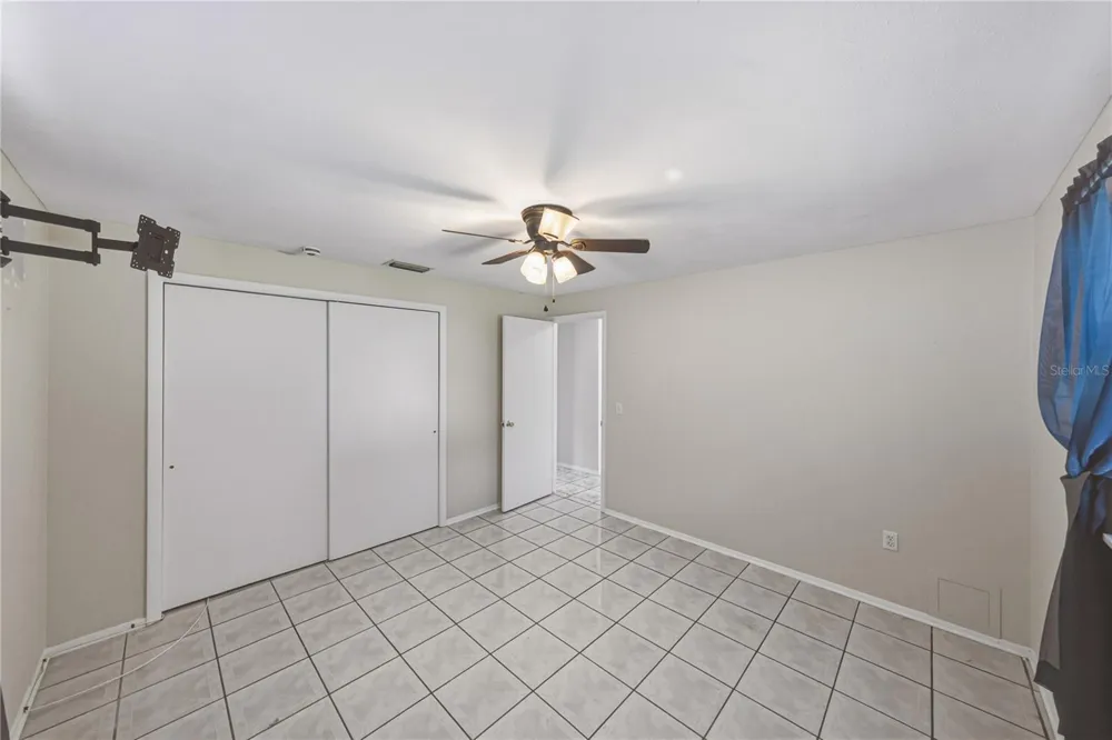 5745 13TH STREET Zephyrhills, FL 33542