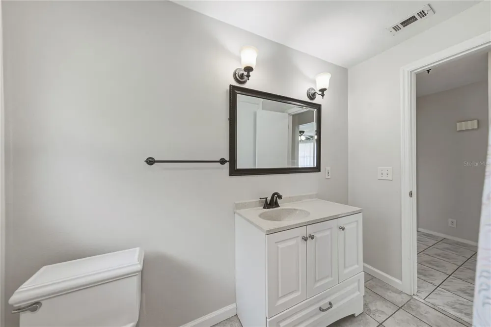 5745 13TH STREET Zephyrhills, FL 33542