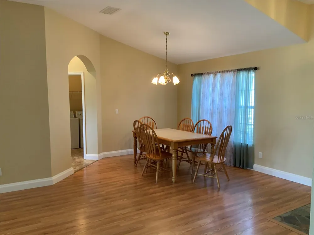 5475 BOUNTY CIRCLE Tavares, FL 32778
