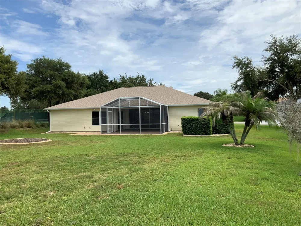 5475 BOUNTY CIRCLE Tavares, FL 32778