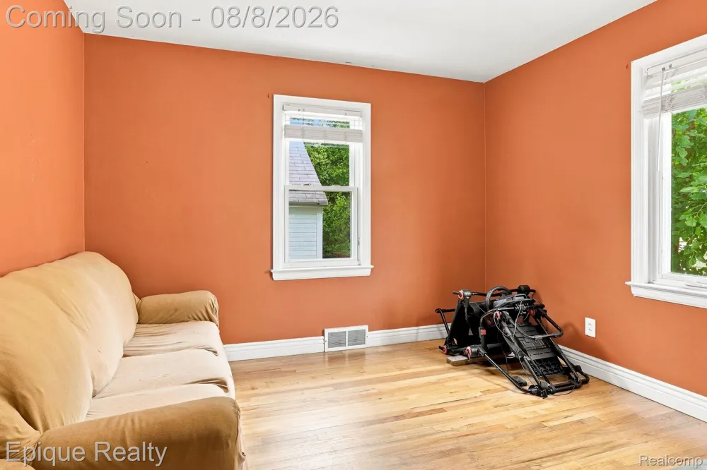 304 16th Street Port Huron City, MI 48060