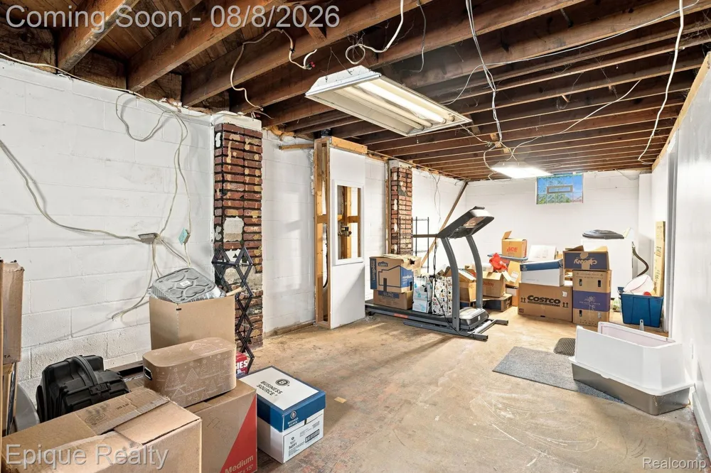 304 16th Street Port Huron City, MI 48060