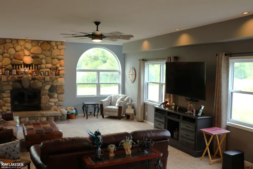 13202 Speaker Road Brockway Township, MI 48097
