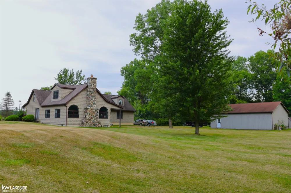 13202 Speaker Road Brockway Township, MI 48097