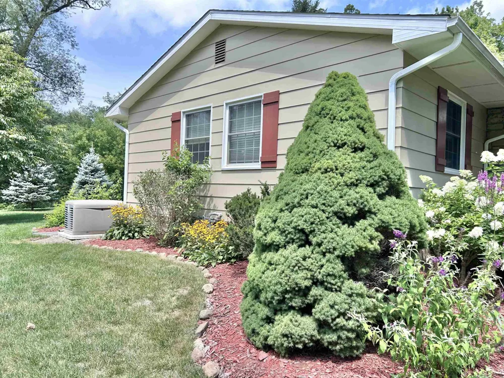 1719 Southgate Court Adrian City, MI 49221