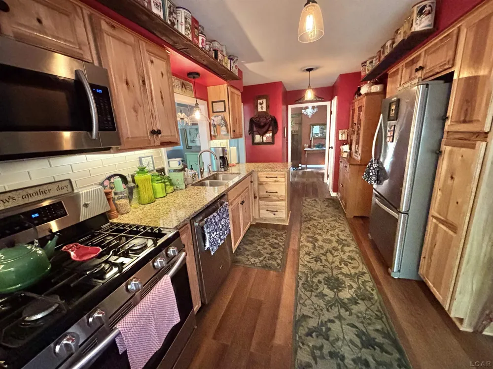 1719 Southgate Court Adrian City, MI 49221