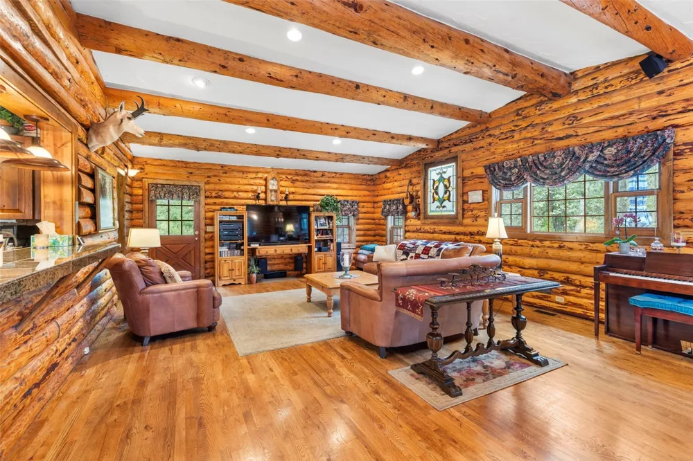 192 Johnson Road Silverthorne, CO 80498