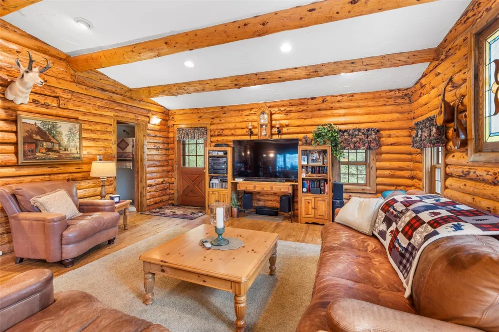 192 Johnson Road Silverthorne, CO 80498