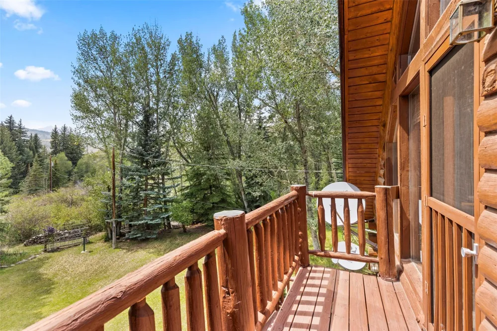 192 Johnson Road Silverthorne, CO 80498