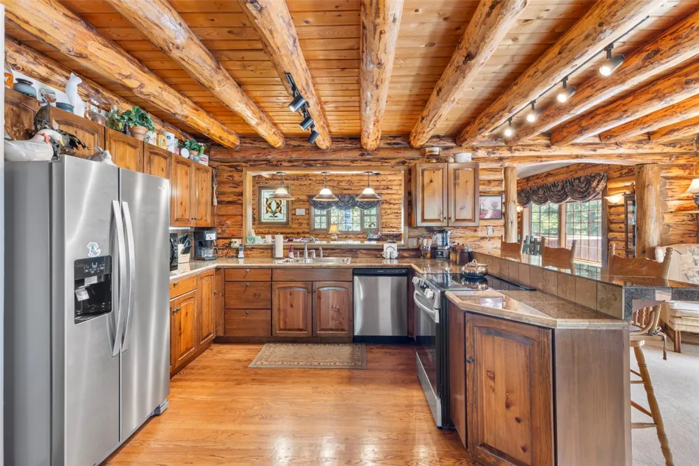 192 Johnson Road Silverthorne, CO 80498