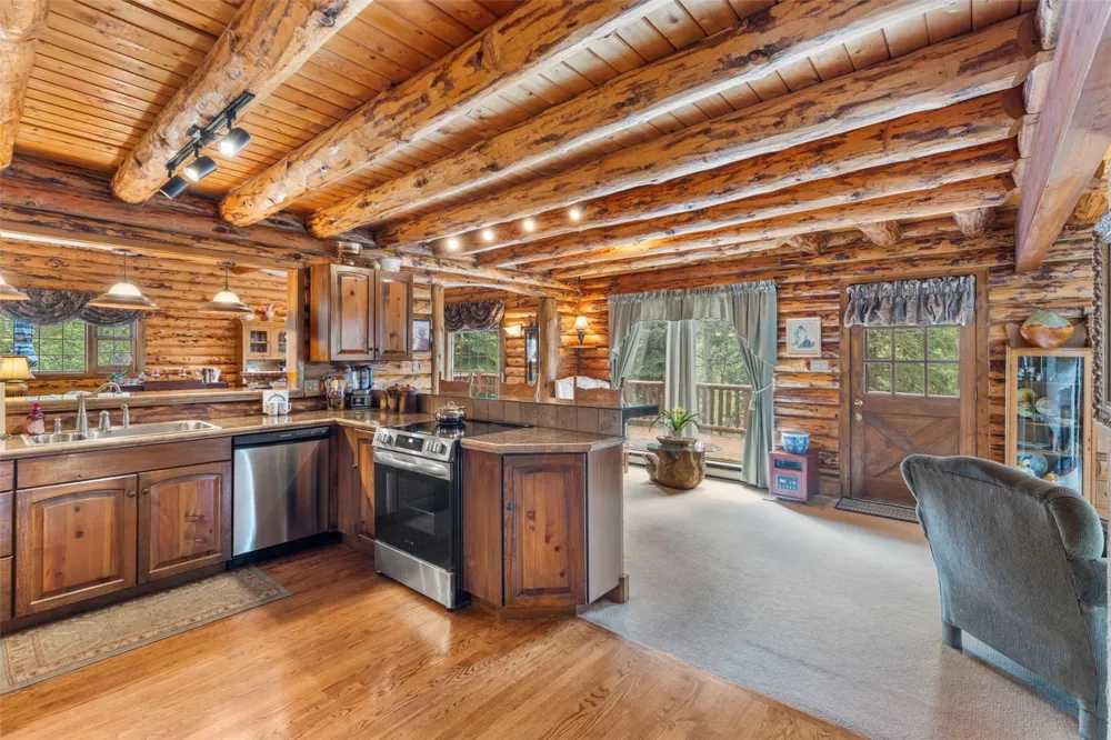 192 Johnson Road Silverthorne, CO 80498