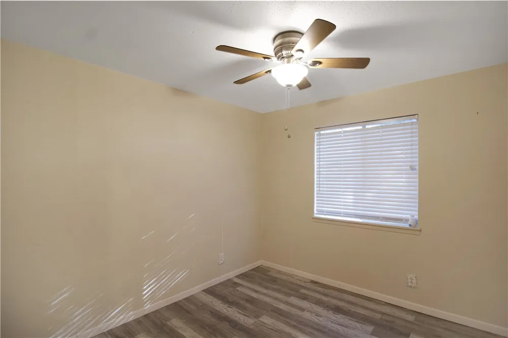 610 S Minnesota Street Beeville, TX 78102