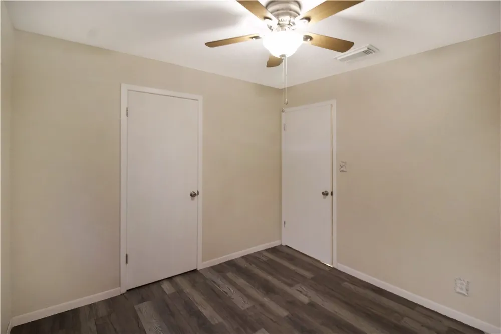 610 S Minnesota Street Beeville, TX 78102