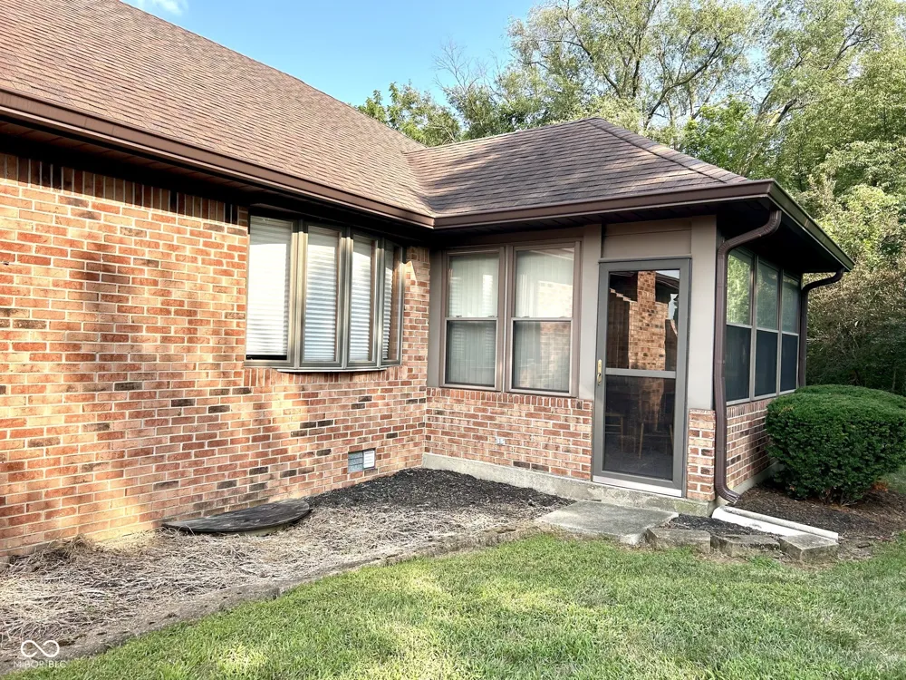 817 Eagle Parkway Brownsburg, IN 46112