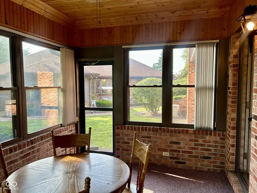 817 Eagle Parkway Brownsburg, IN 46112