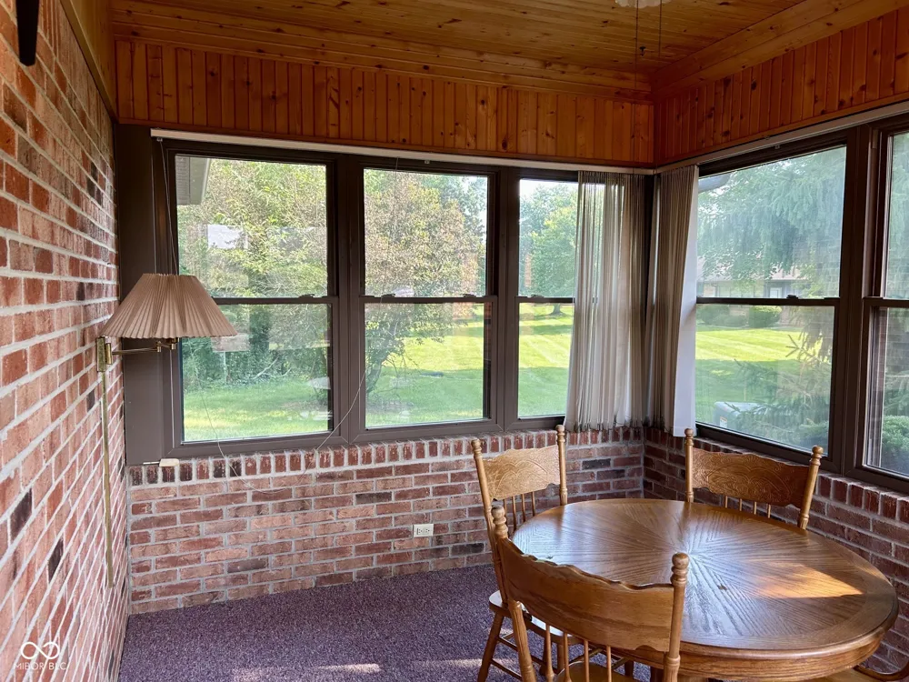 817 Eagle Parkway Brownsburg, IN 46112