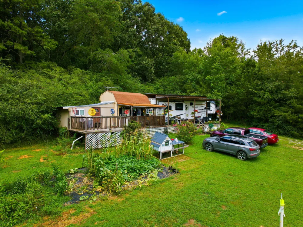 2550 Lead Mine Valley Road SW Cleveland, TN 37311