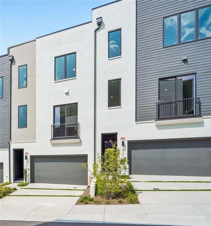 428 Cedar Dust Drive Decatur, GA 30030