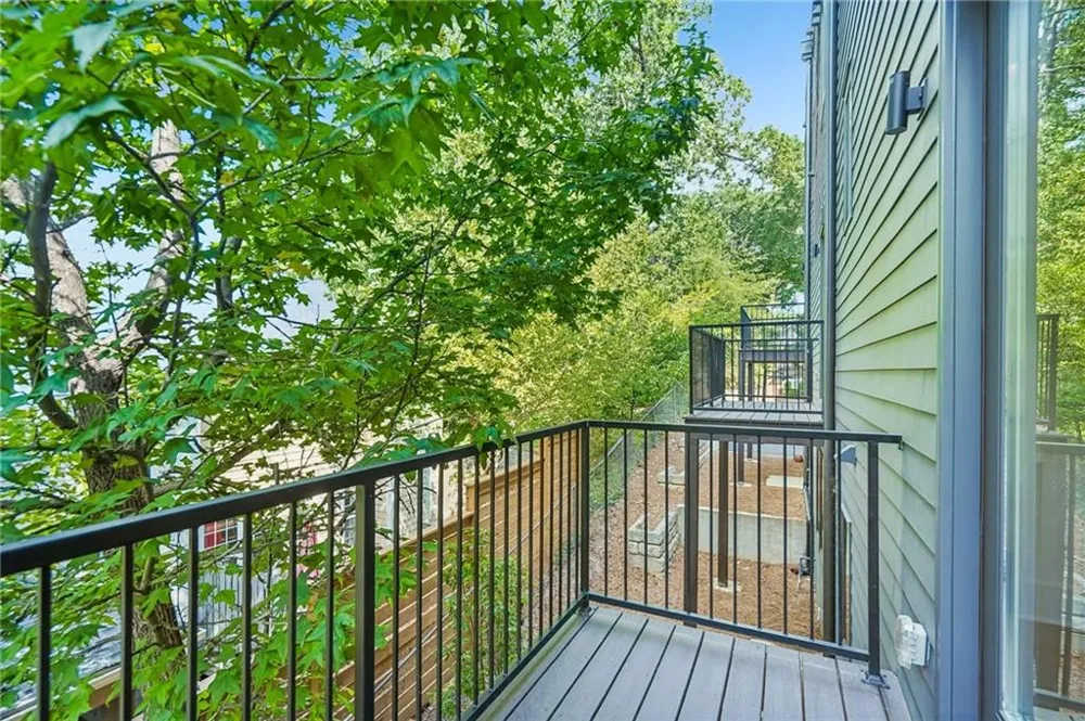428 Cedar Dust Drive Decatur, GA 30030