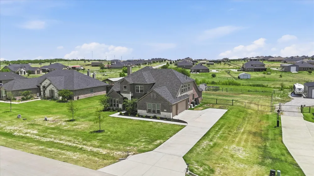 13408 Summer Moon Trail Ponder, TX 76259