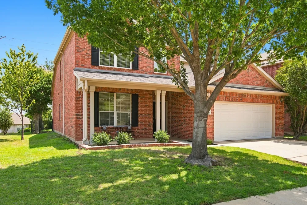 15636 Gatehouse Drive Fort Worth, TX 76262