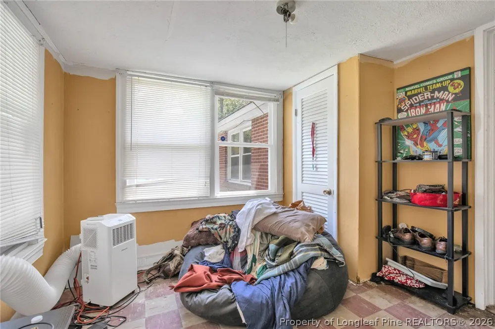 318 Elm Street Maxton, NC 28364