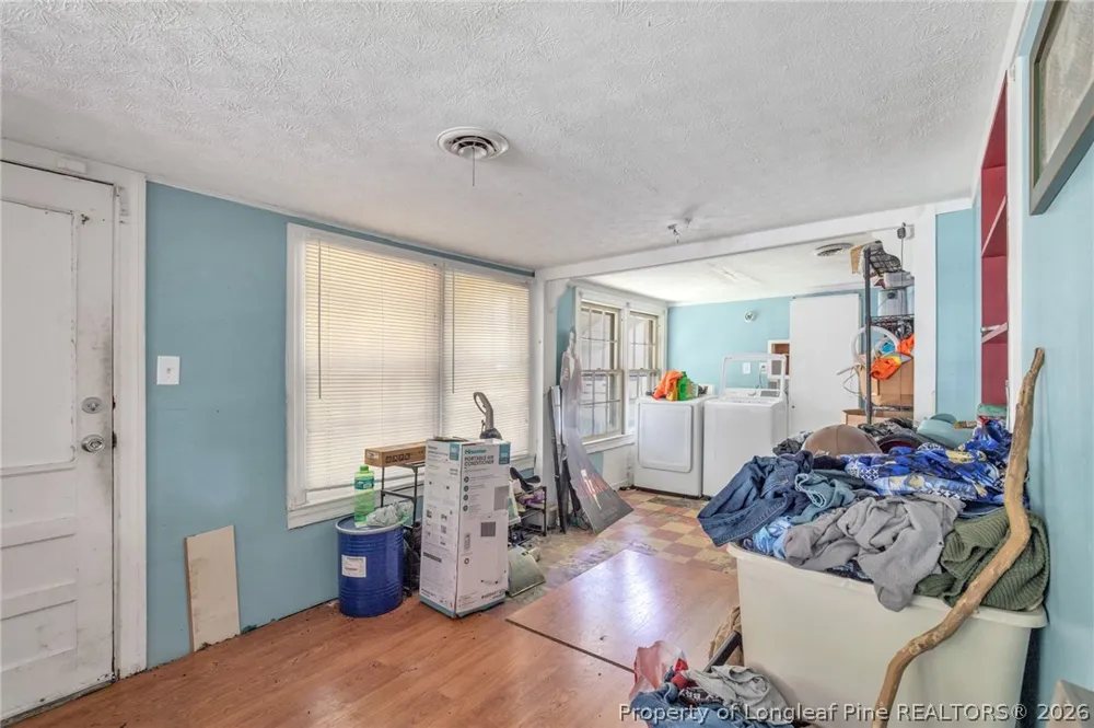 318 Elm Street Maxton, NC 28364