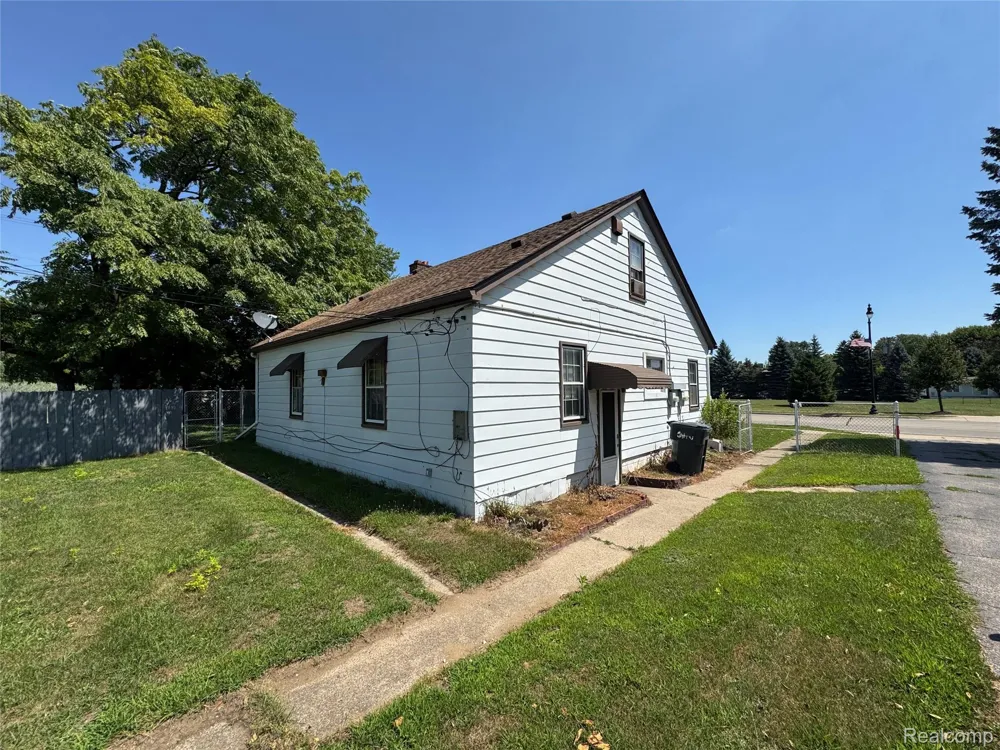 36024 Goddard Road Romulus City, MI 48174