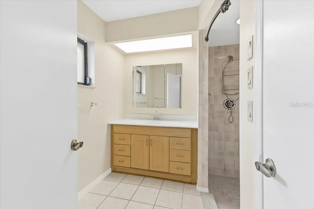 10507 PENDLETON AVENUE #B Englewood, FL 34224