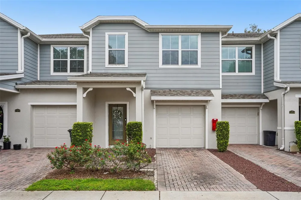 1329 HERITAGE COMMONS DRIVE Winter Springs, FL 32708