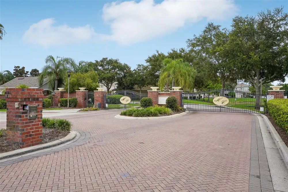 1329 HERITAGE COMMONS DRIVE Winter Springs, FL 32708