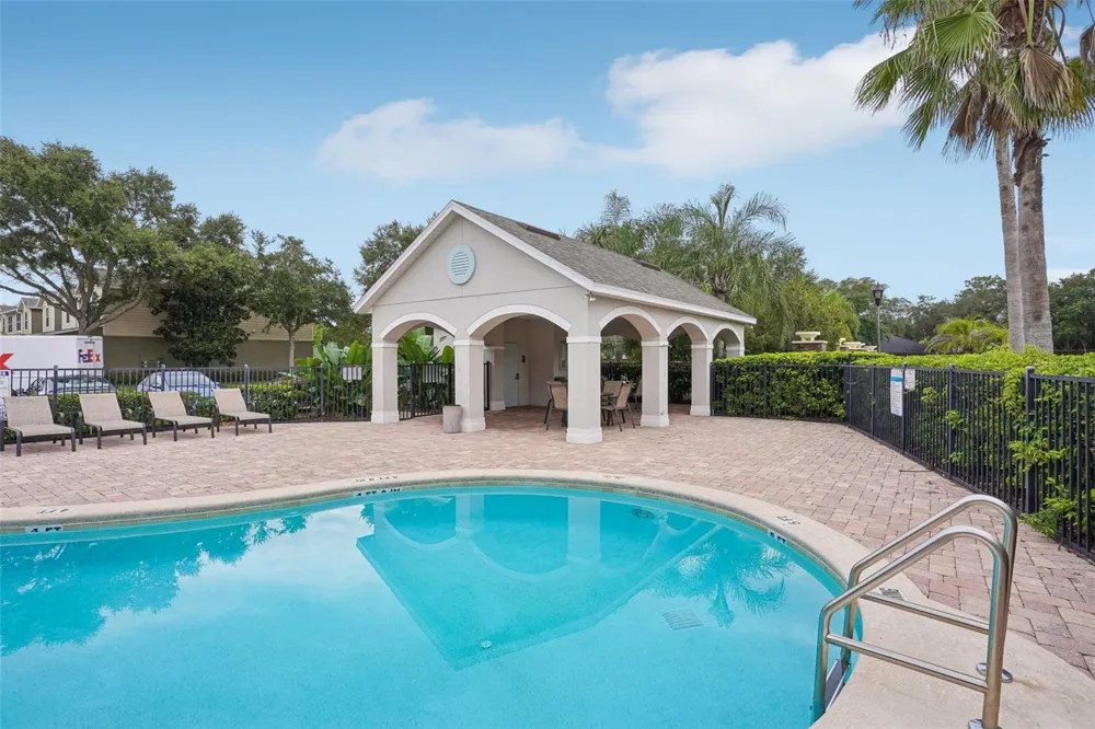 1329 HERITAGE COMMONS DRIVE Winter Springs, FL 32708