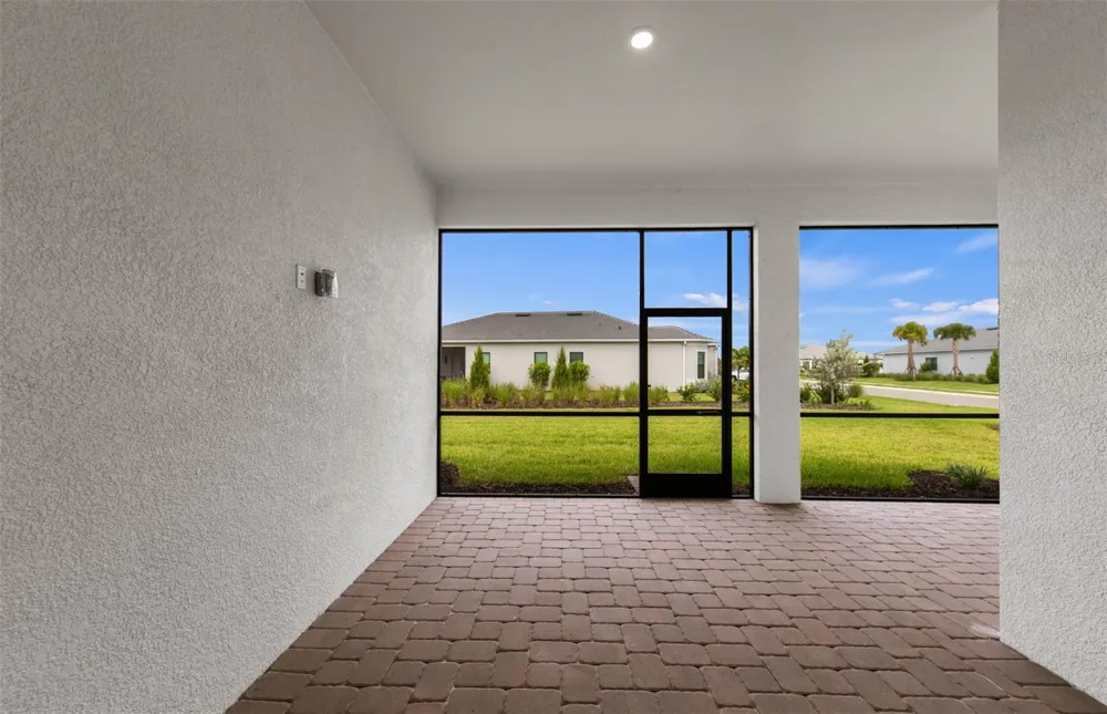 5006 GOLDEN SHORE COURT Lakewood Ranch, FL 34211