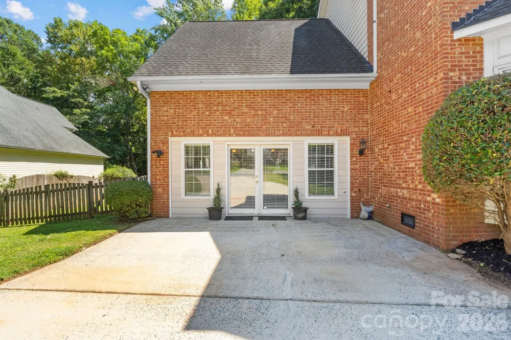 2040 Swaim Drive Matthews, NC 28105