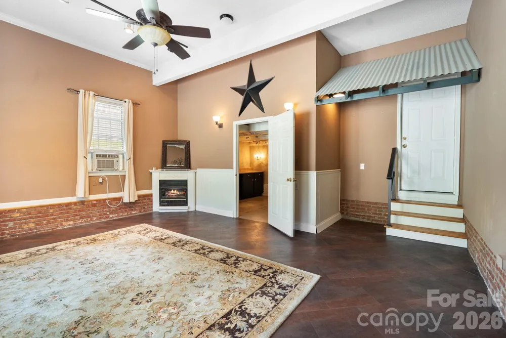 2040 Swaim Drive Matthews, NC 28105