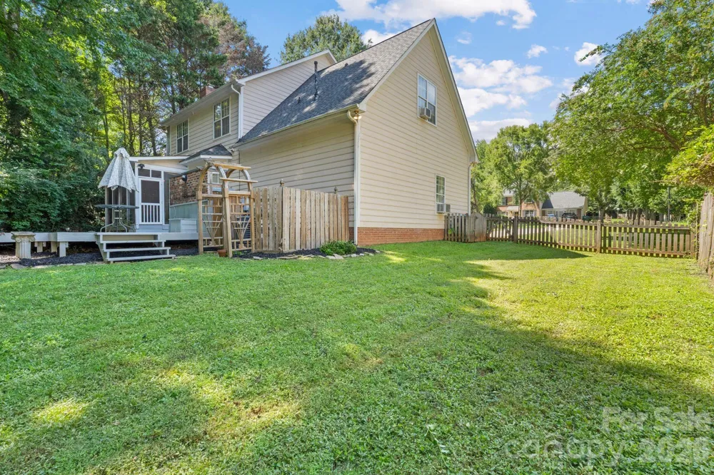 2040 Swaim Drive Matthews, NC 28105