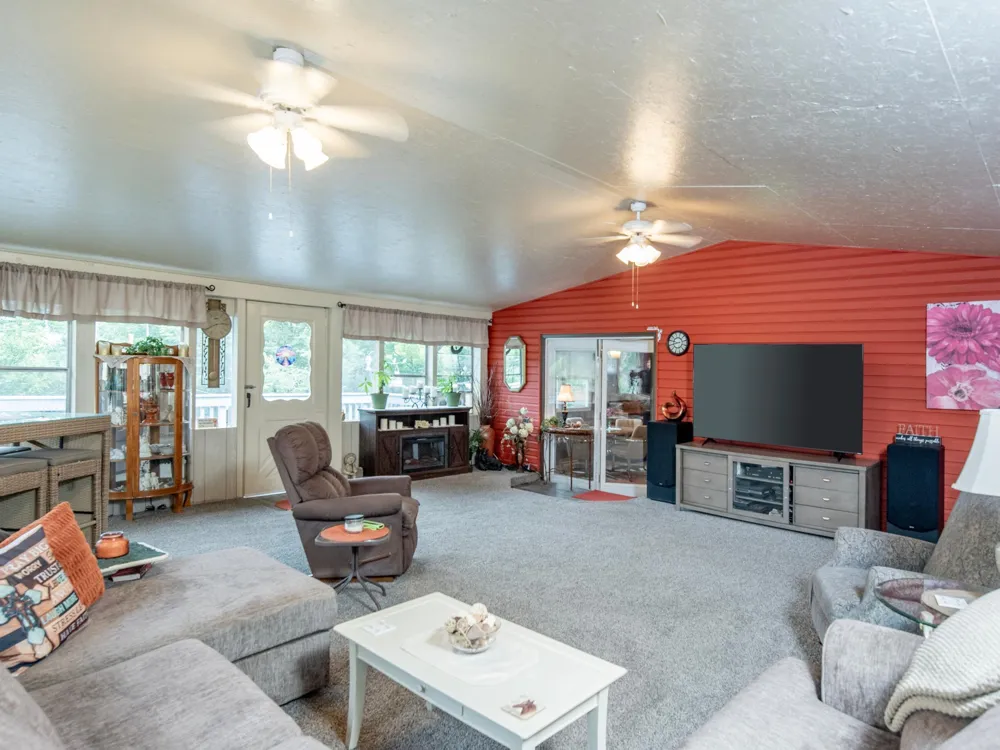 412 Water Street E Cannon Falls, MN 55009