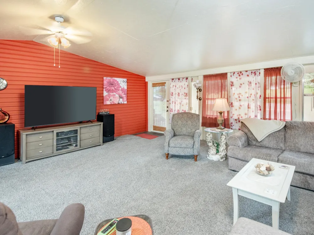 412 Water Street E Cannon Falls, MN 55009
