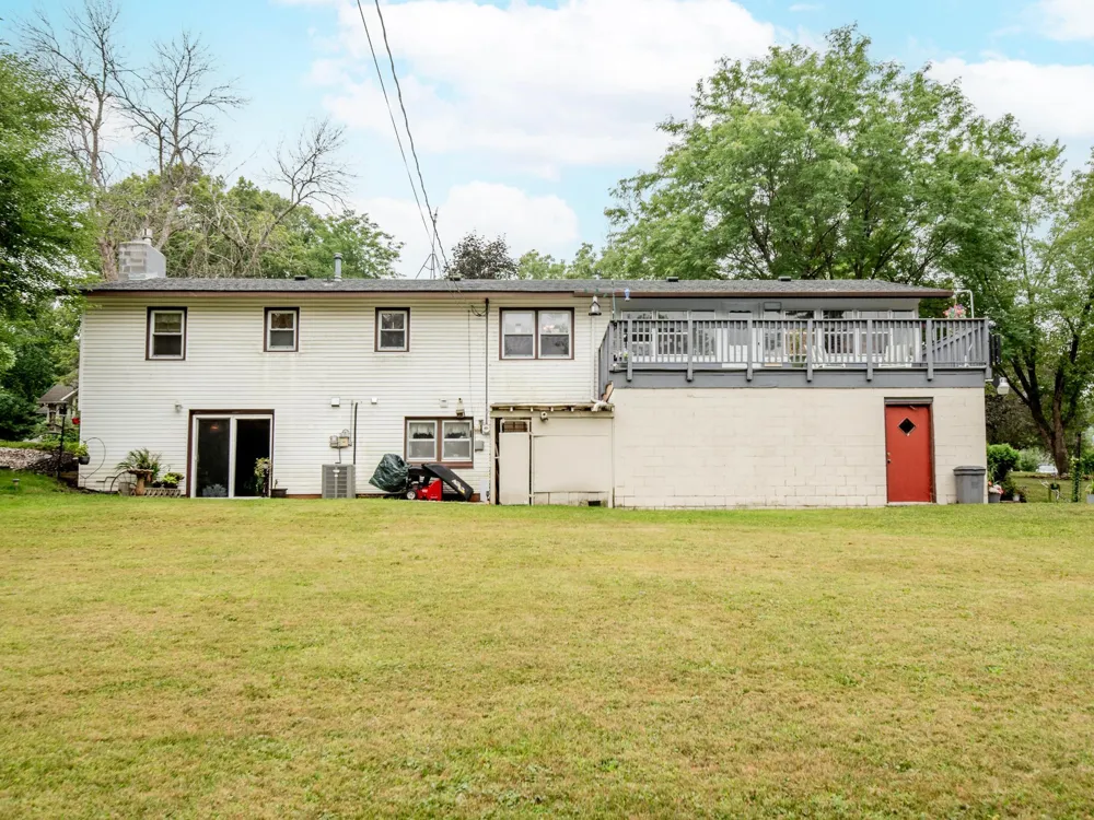 412 Water Street E Cannon Falls, MN 55009