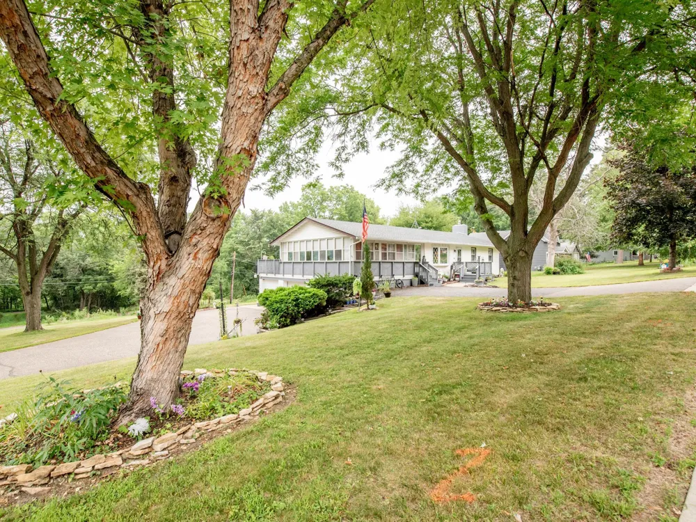 412 Water Street E Cannon Falls, MN 55009