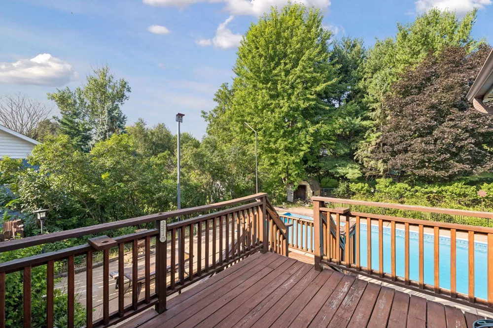 818 Pine Tree Trail Stillwater, MN 55082